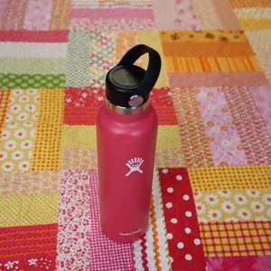 Hydro Flask 24 oz Standard Mouth Water Bottle